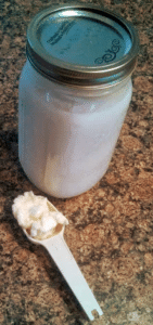 Kefir-Step-1-milk-and-grains